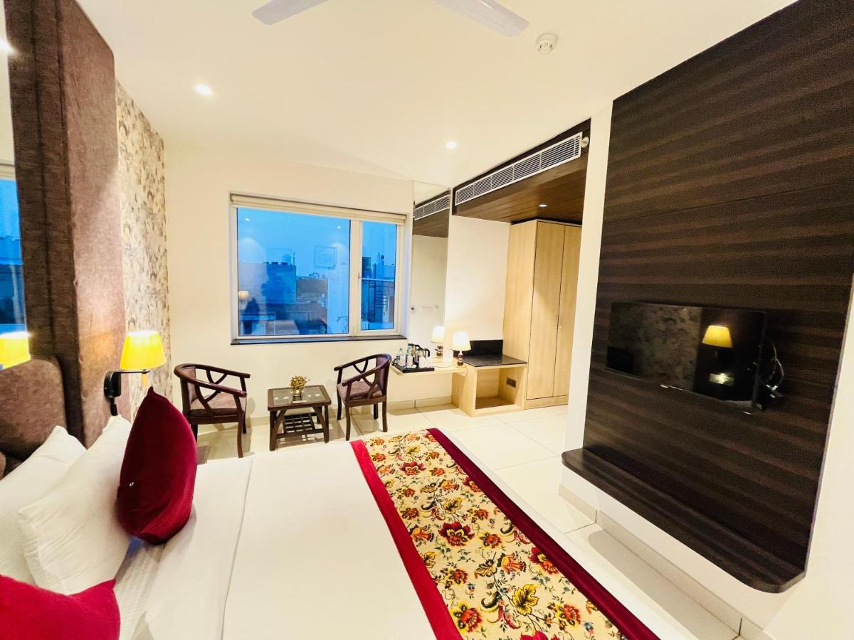 Hotel The Savode - Just 2 Mins From Golden Temple أمريتسار المظهر الخارجي الصورة