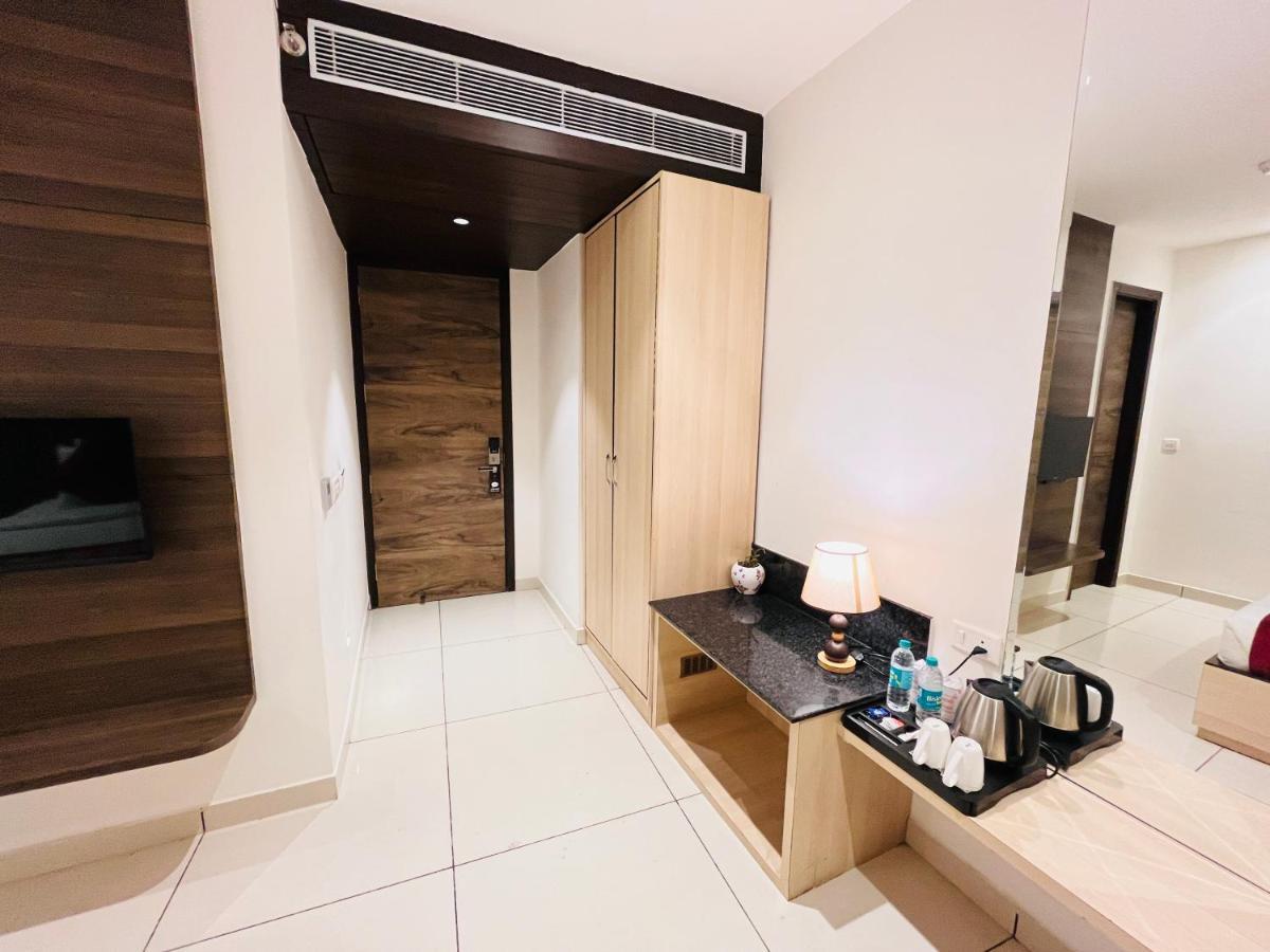 Hotel The Savode - Just 2 Mins From Golden Temple أمريتسار المظهر الخارجي الصورة